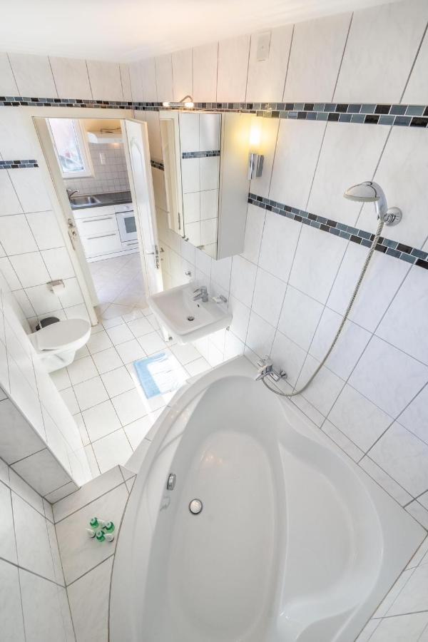 סידריון Botzoris Apartments מראה חיצוני תמונה
