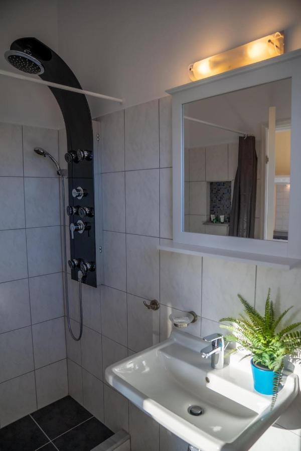 סידריון Botzoris Apartments מראה חיצוני תמונה