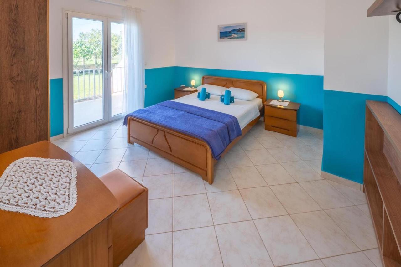 סידריון Botzoris Apartments מראה חיצוני תמונה